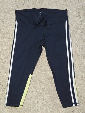 🏃‍♀️ Gap Blackout Capri Activewear Neon Strip Workout Leggings Large Petite